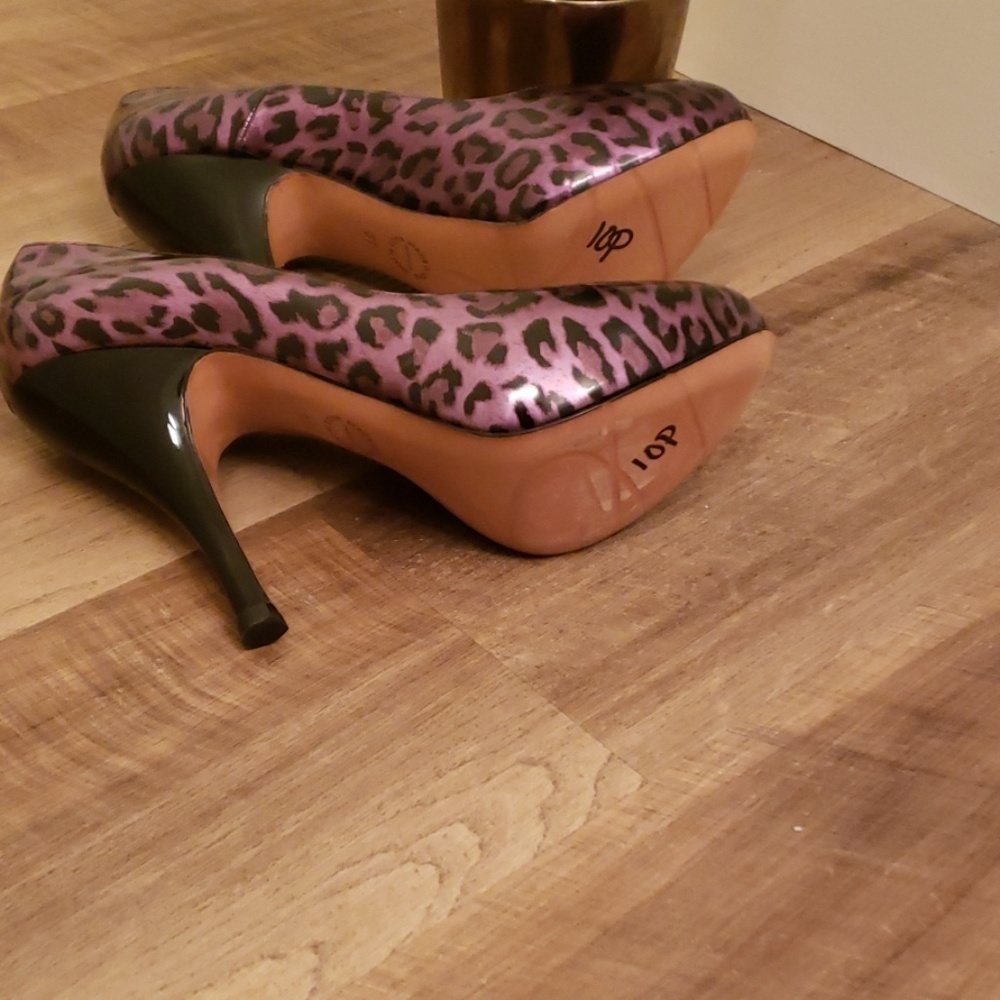 Georgina Goodman Purple Leopard Round Toe Pumps | Indie Sleaze Heels - Picture 5 of 7
